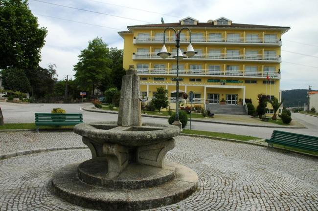 Hotel Montemuro Castro Daire Ngoại thất bức ảnh